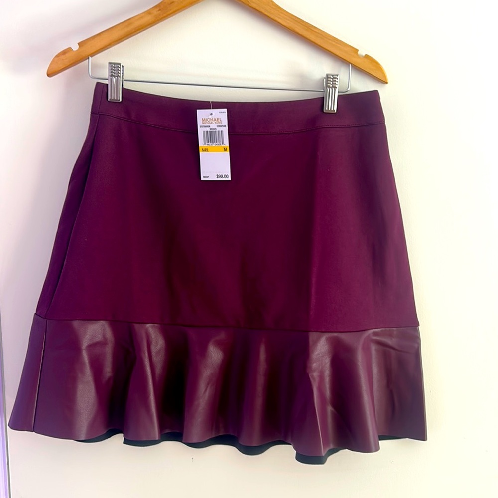Michael Kors Mini Skirt size M